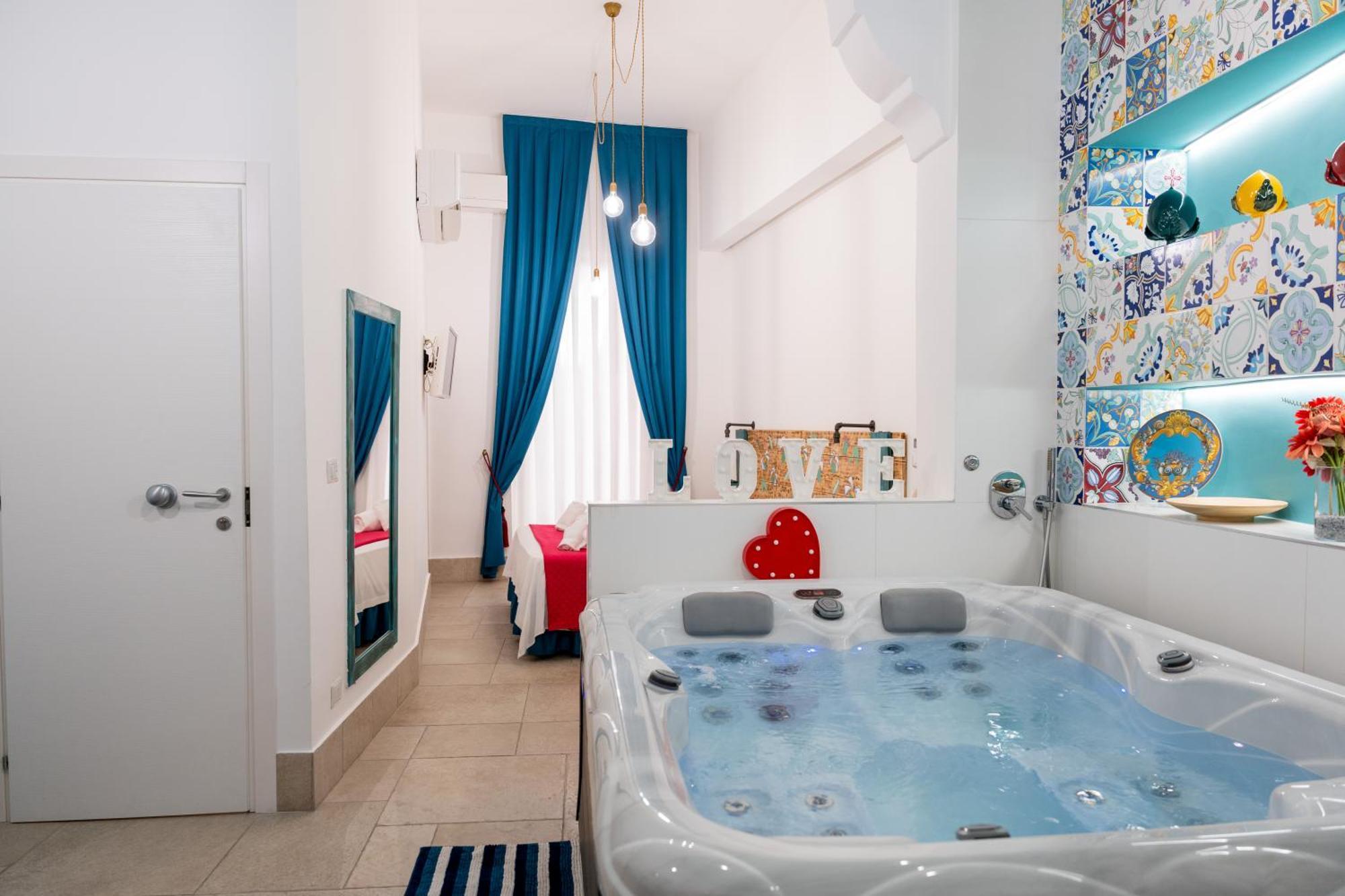 Bed and Breakfast Palazzo Nicolaus Del Borgo Antico Бари Экстерьер фото