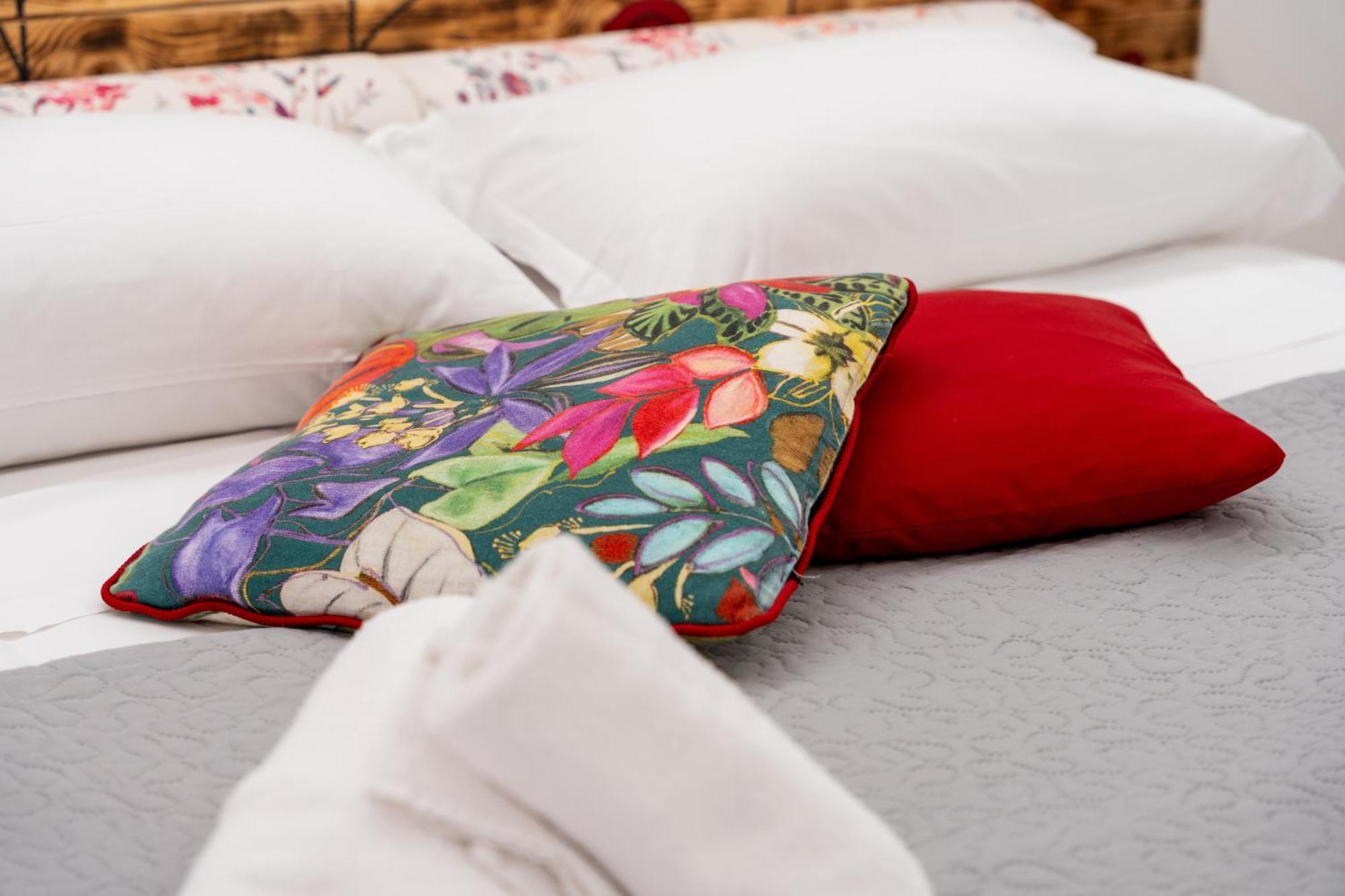 Bed and Breakfast Palazzo Nicolaus Del Borgo Antico Бари Экстерьер фото